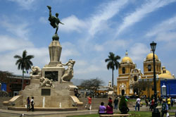 Plaza de Armas Trujillo